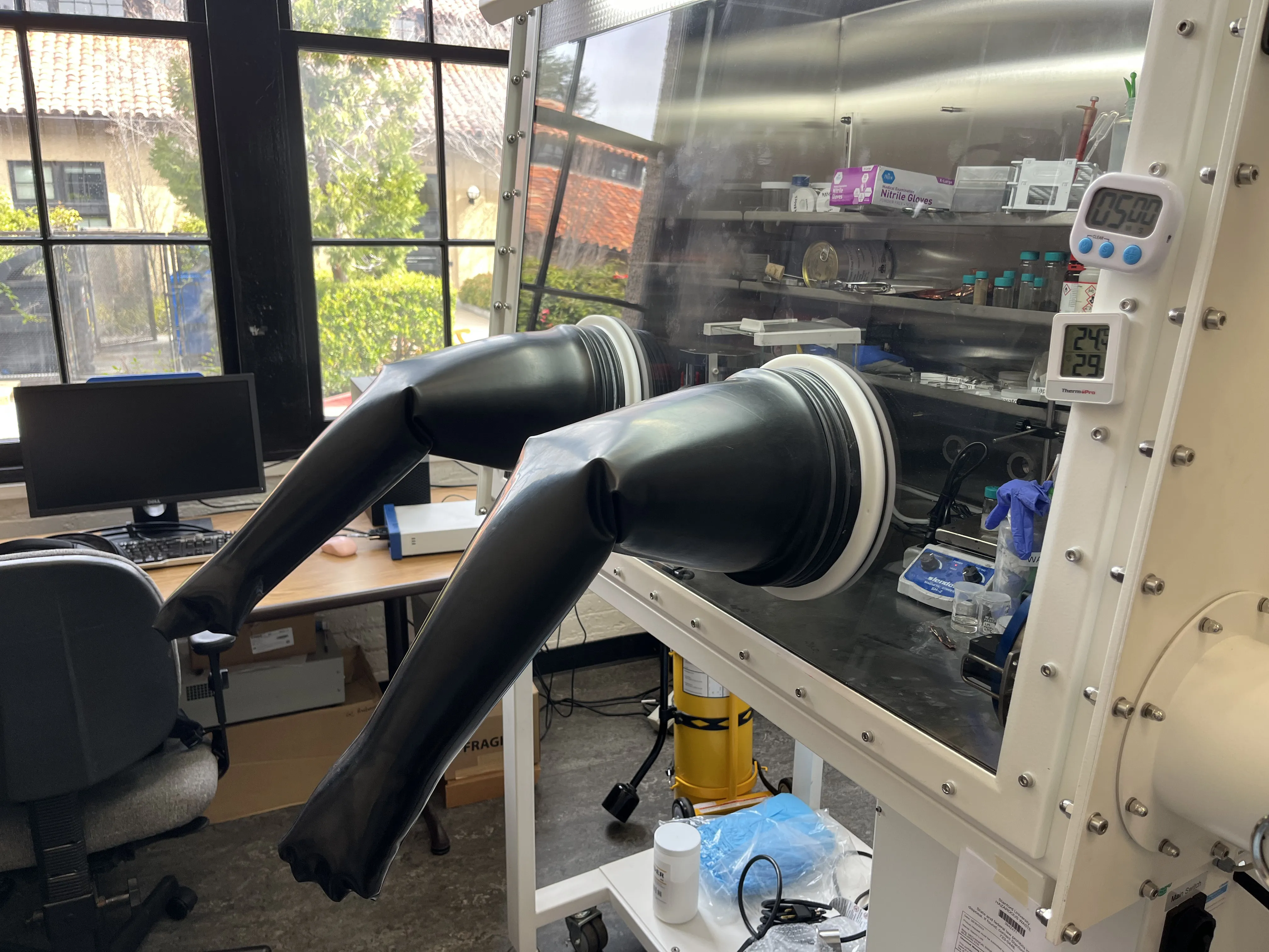 side view of my glovebox